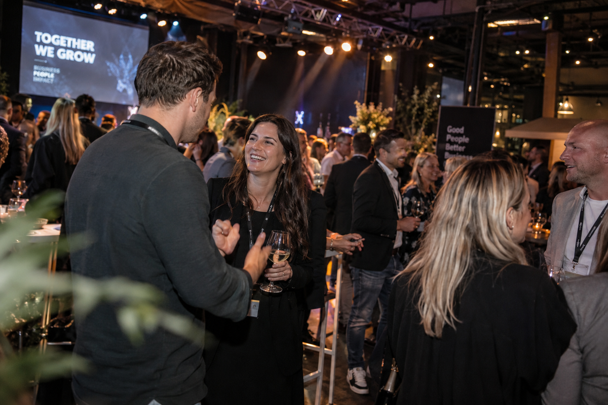 Zakelijke eventfotografie tijdens een bedrijfsevenement